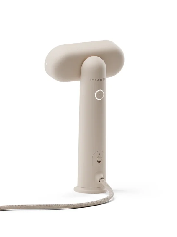 Cirrus Lite Travel Steamer, Sand von Steamery Stockholm
