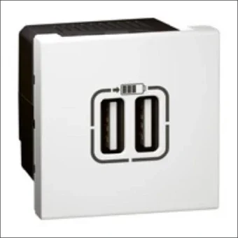 LEGRAND 572078 USB-hub/dockingstation 45 mm
