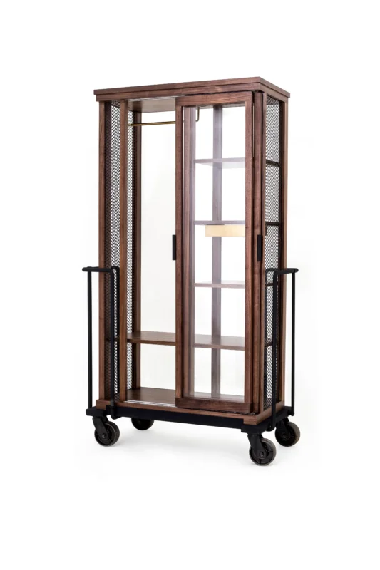 Cabinet of Curiosity Kabinetskab, Walnuss black sand/gold fra Stellar Works