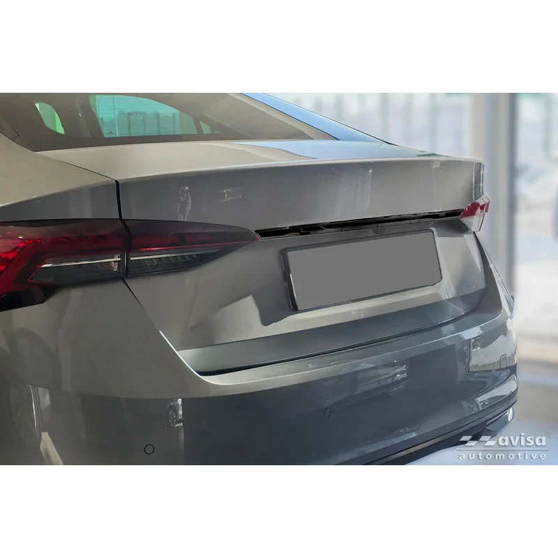 Avisa, Heckklappenleiste, schwarzer Chrom-Edelstahl, passt zu Skoda Octavia IV Liftback (NX3) (2019-2024) und Facelift (2024-)