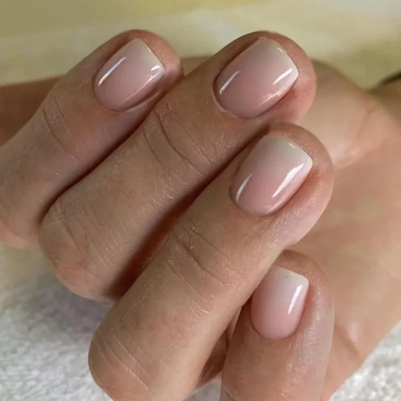 24 Stück Beige Eckige Kunstnägel Press on Nails Gradient Design