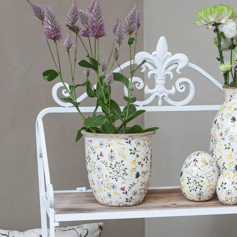Chic Antique – Cavaillon Übertopf mit Blumenmotiv H16,5 / Ø17 cm Creme