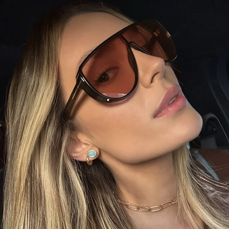 Damen elegante Oversized-Sonnenbrille mit markantem Design und UV-Schutz Karnz