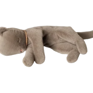 Maileg - Schlafendes Katzenplüschtier, Medium - Grau
