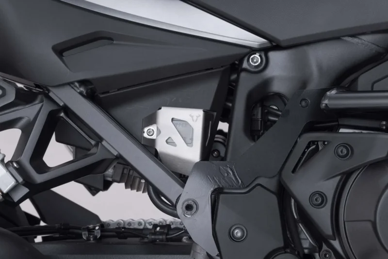 Honda CRF 1100 L [2022-2024] - Bremsflüssigkeitsbehälter-Schutz – Bild 1